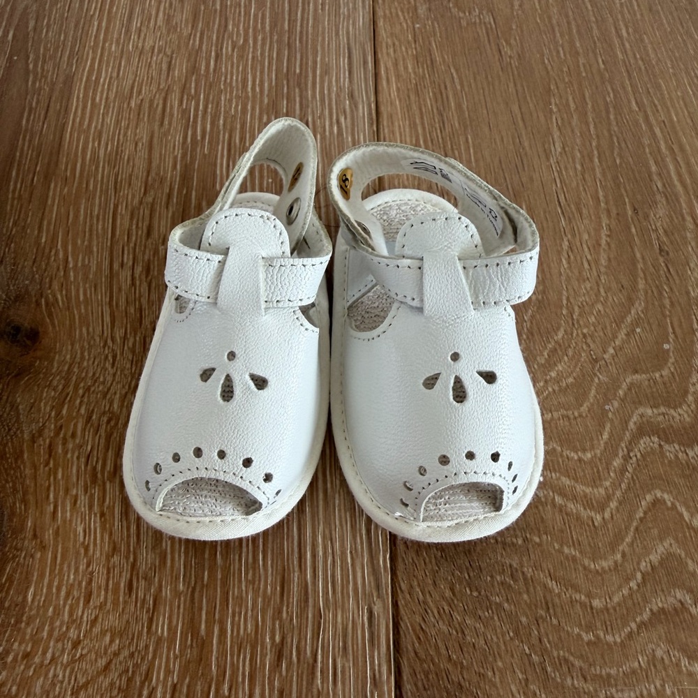 Jacadi white baby Sandals